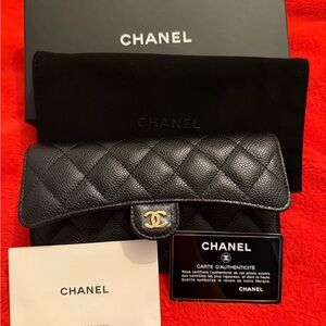 NEW Chanel Black Quilted Wallet with Gold Accent in Caviar.